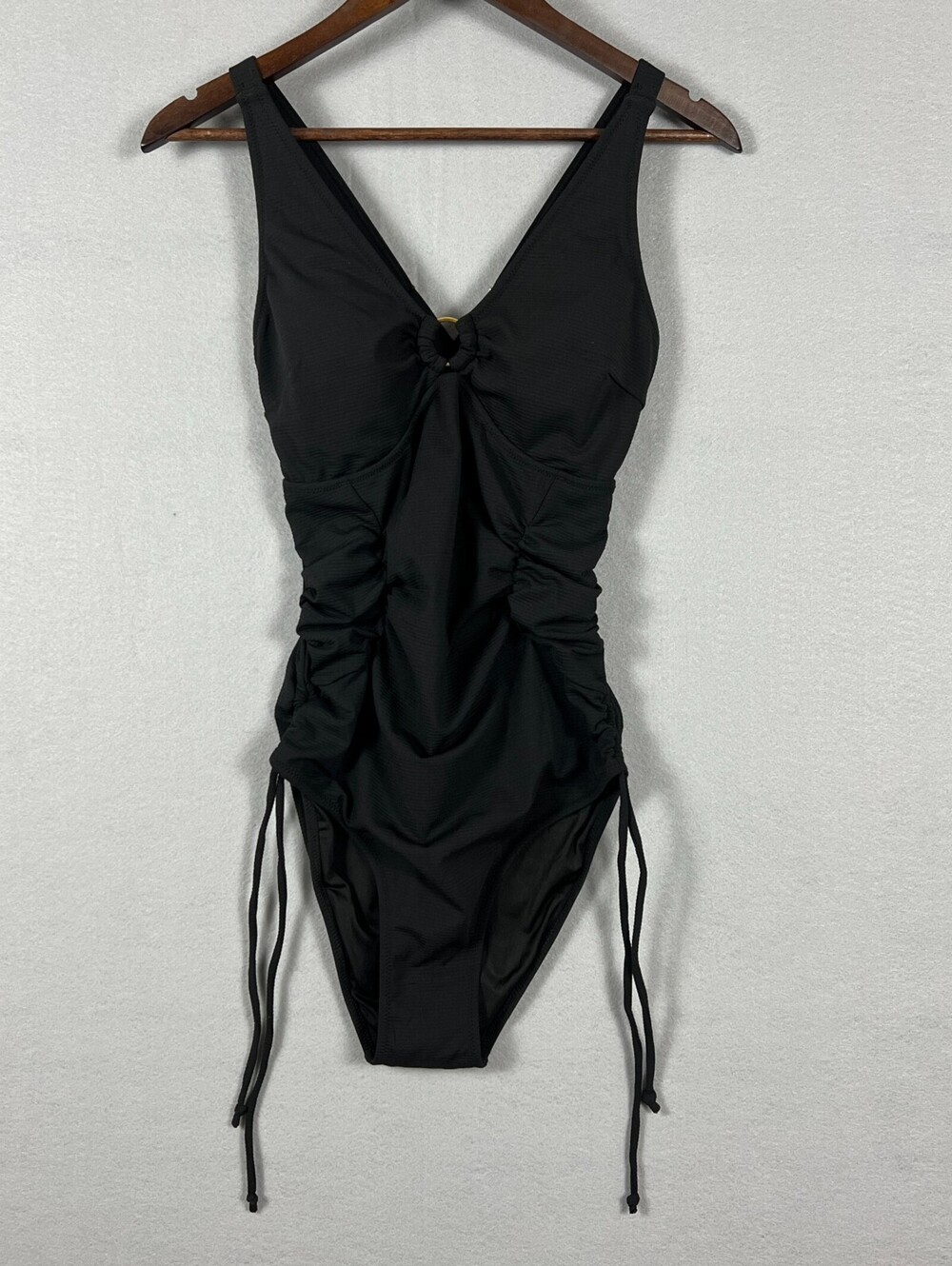 BMJL Women’s Black One Piece Swimsuit M  Padded